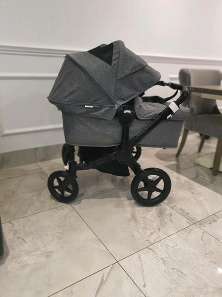 Bugaboo donkey best sale done deal