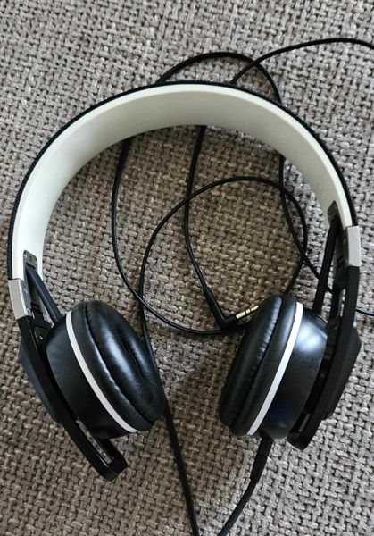 Sennheiser best sale urbanite xl