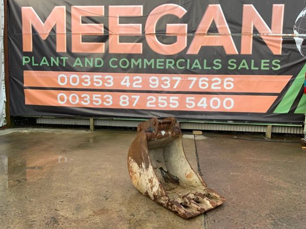 24" DIGGING BUCKET...45mm PINS..JCB 3CX....131mh 286172416
