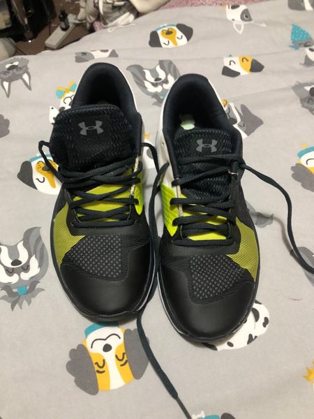 Under armour shoes hot sale size 7