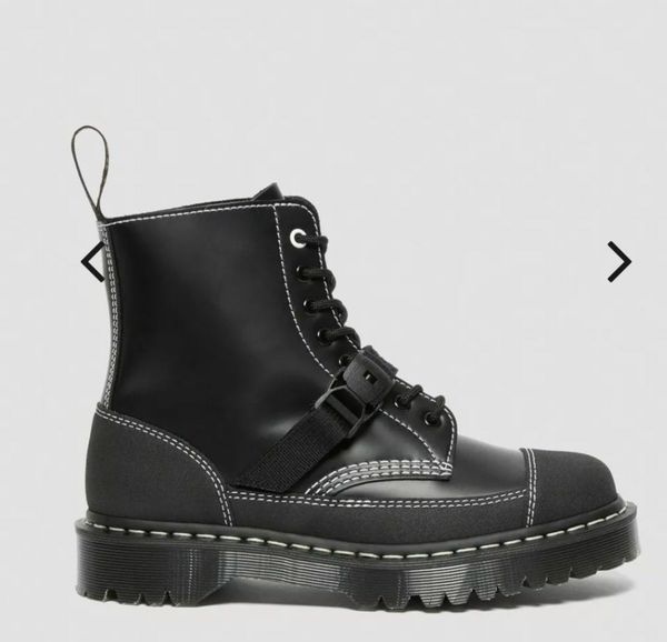 Dr marten outlet boots dublin