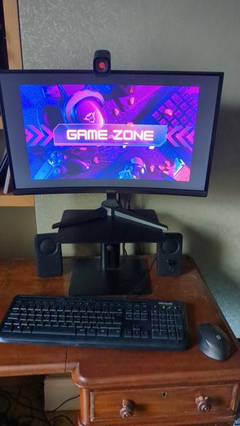 Whole PC Gaming Setup-Complete Setup for Gamers/Streamers