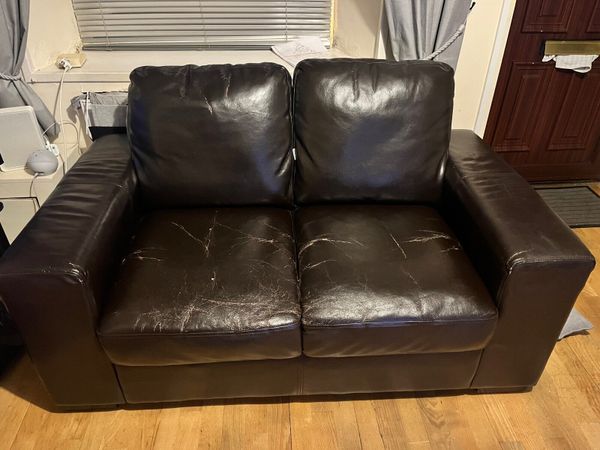 Done deal deals leather sofa