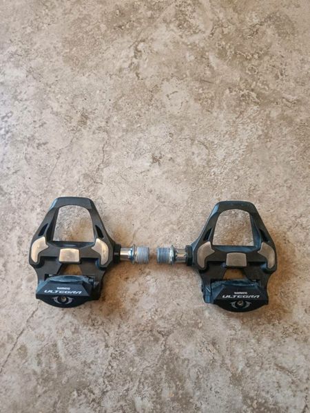 R8000 pedals best sale