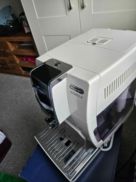 DELONGHI Dinamica ECAM 350.35.W Bean to Cup Coffee for sale