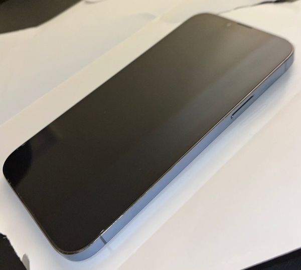 middle 1 Phones Ad For Sale in Ireland DoneDeal