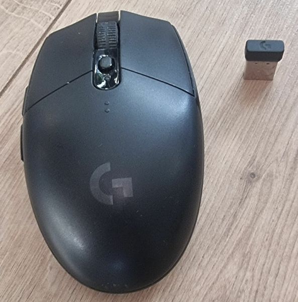 Logitech g g305 hot sale