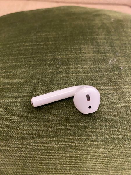 Used left airpod for sale new arrivals