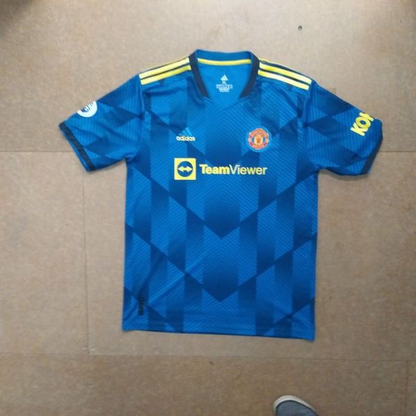 Man united best sale jersey for sale