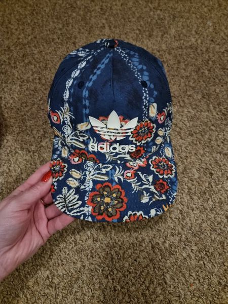 New cheap adidas cap