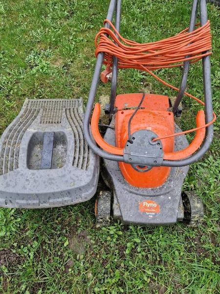 Flymo lawn mower sale hot sale