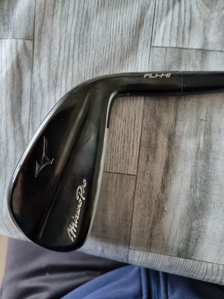 Mizuno 2024 pro 3