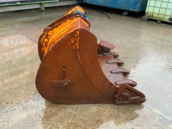 48" SCOOP DIGGING BUCKET........65mm PINS.....4865 287427176