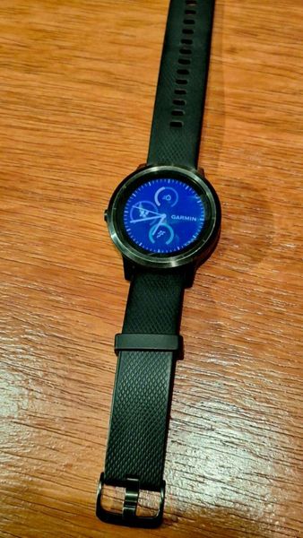 Garmin vivoactive 3 second hand on sale