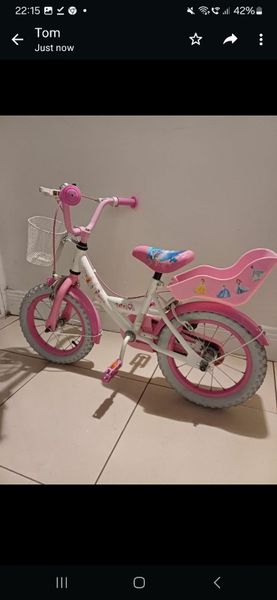 Disney princess bike 14 inch outlet smyths