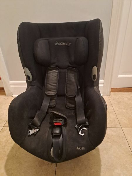 Axiss swivel hot sale car seat