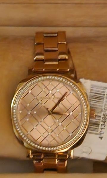 Michael kors shop watch price tag