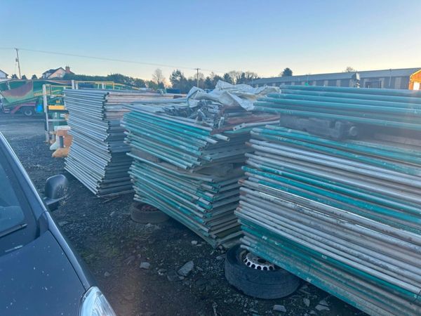 Large quantity of hoarding panels fences fencing 287819311