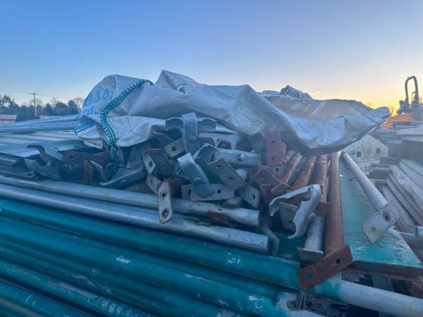 Large quantity of hoarding panels fences fencing 287819312