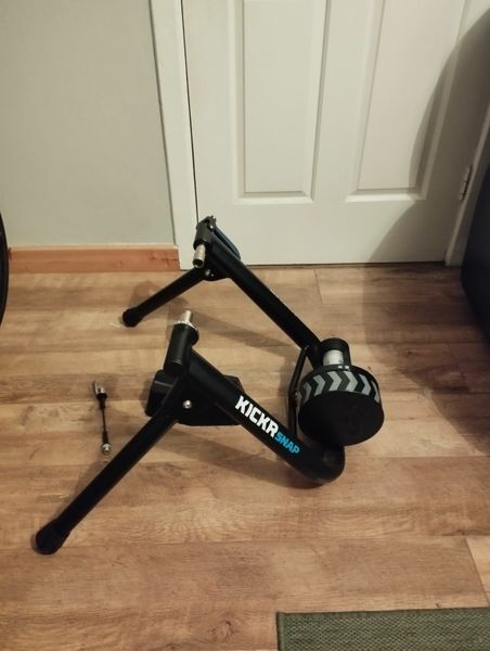 Kickr snap bike trainer for online sale