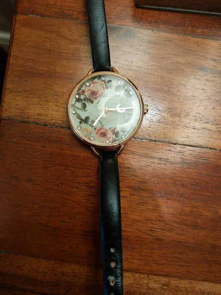 Floral discount face watch