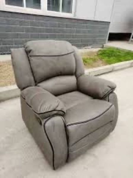 Preston best sale recliner chair