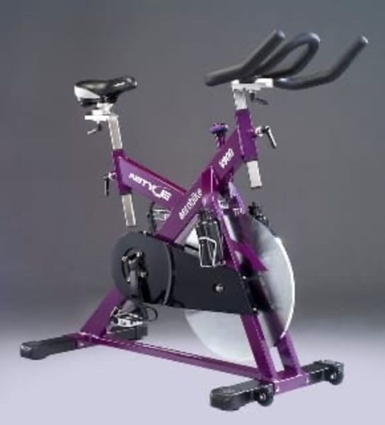 instyle v850 spin bike