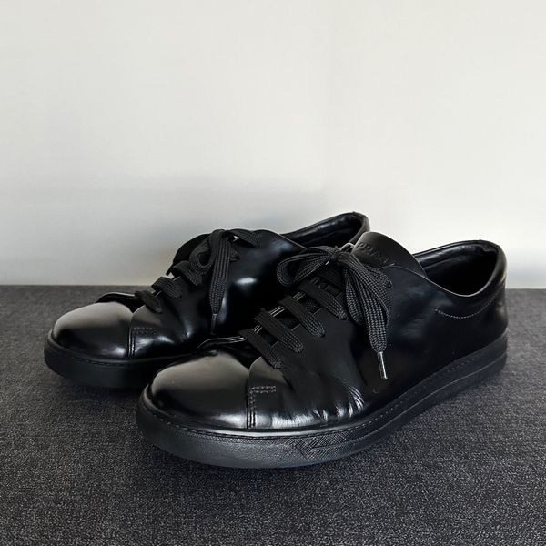 Mens prada shop patent leather sneakers