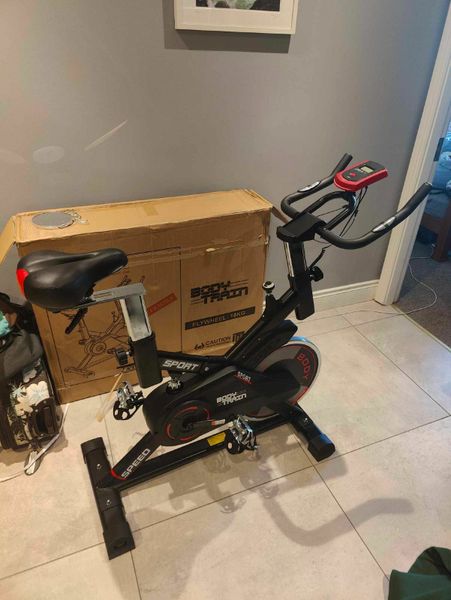 Body train discount racer exercise bike