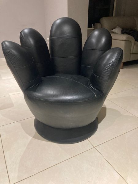 Used leather club chairs for online sale