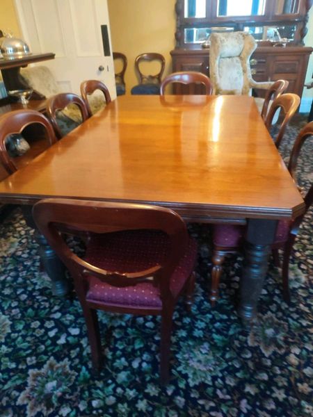 Small mahogany dining table and deals chairs