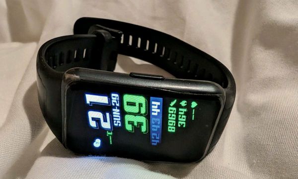 Huawei band 43 hot sale