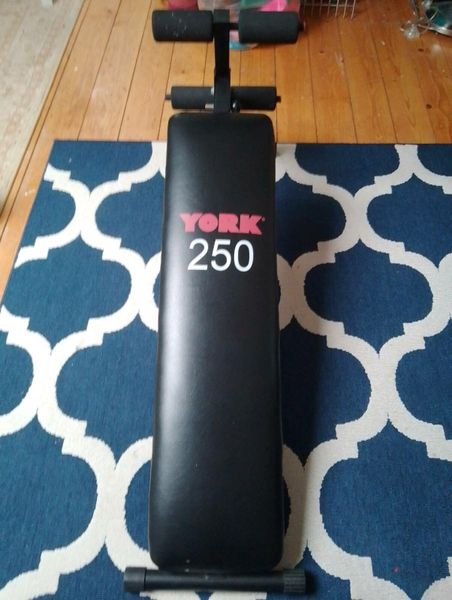 Gym Bench for sale in Co. Dublin for 10 on DoneDeal