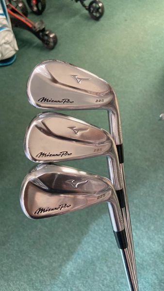 Mizuno shop pro 4