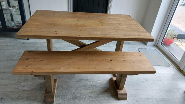 Second hand oak deals table