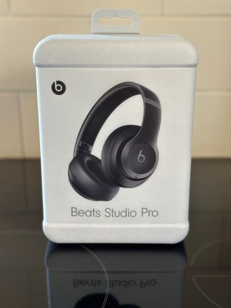 Beats pro on sale new arrivals