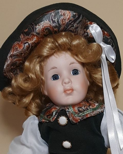 Old porcelain shop dolls for sale