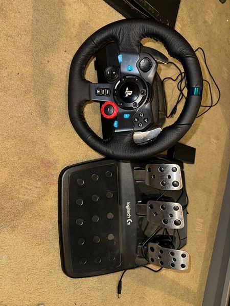 Refurbished Logitech G920 & G29 Driving Force Steering Wheels & Pedals