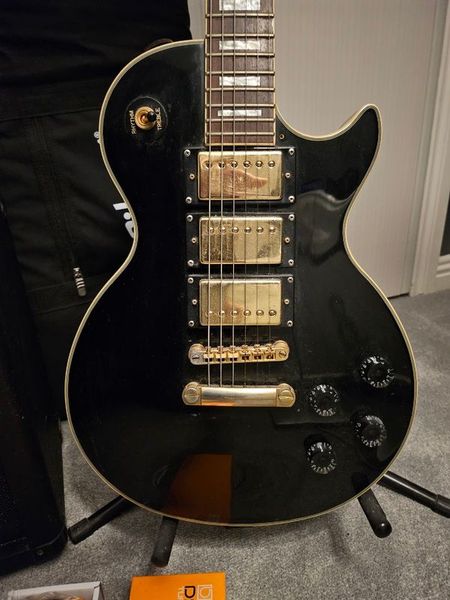 Epiphone black deals beauty for sale