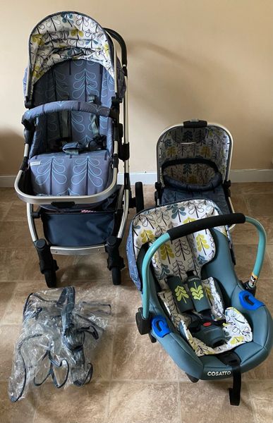 Cosatto wow hotsell travel system