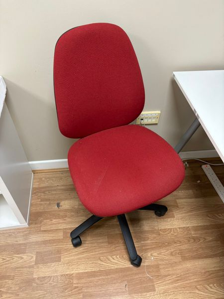 Donedeal best sale office chair