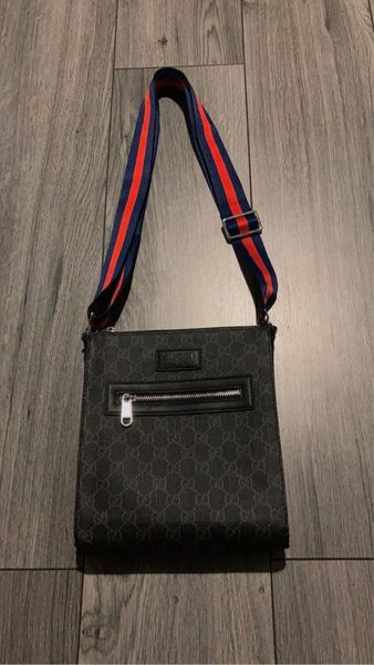 Gucci messenger bag hot sale for sale