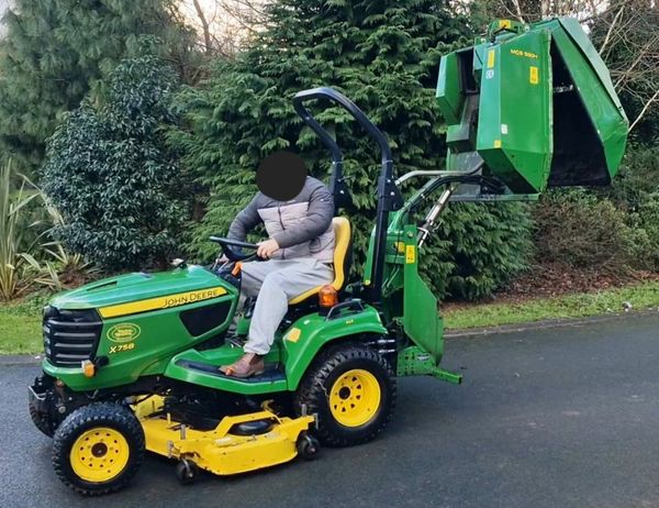 4wd ride on discount mower