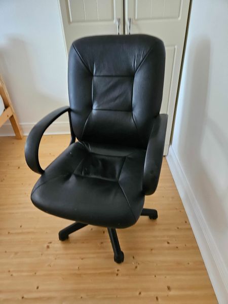 Ikea verner office deals chair