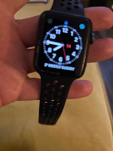 Broken apple watch hotsell series 3 for sale