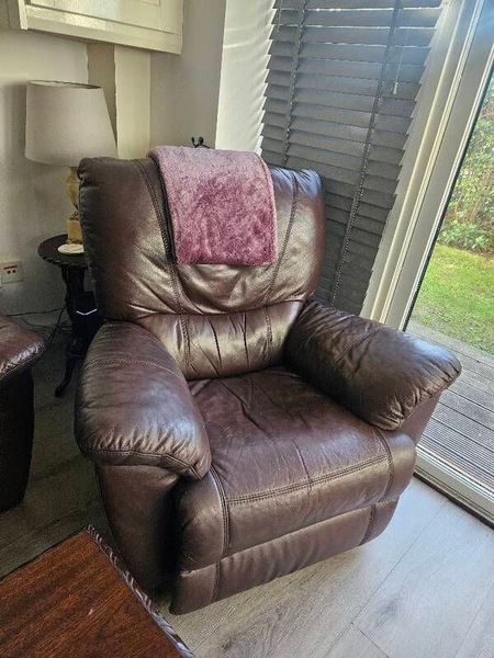 Used leather recliners for sale hot sale