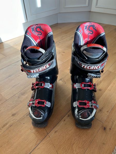 Tecnica ski boots on sale sale