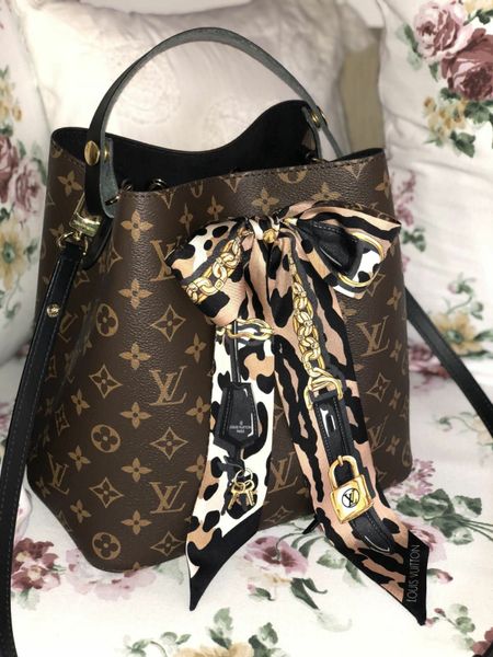 Scarf for louis online vuitton bag