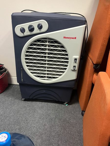 Honeywell 60l store outdoor evaporative cooler