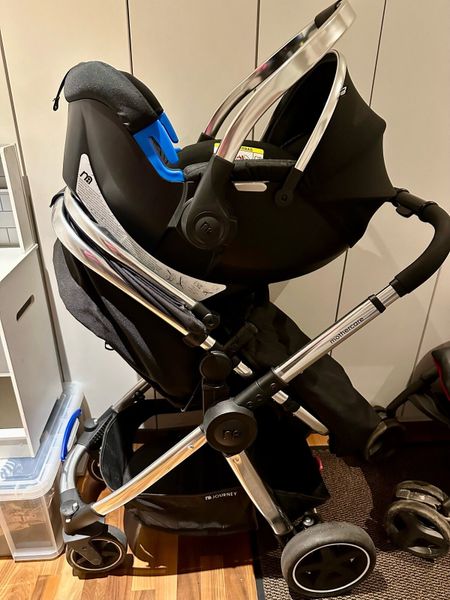 Mothercare journey outlet travel system